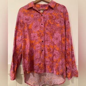 Universal Thread Pink‎ and Orange Floral linen blend, bright colors button down